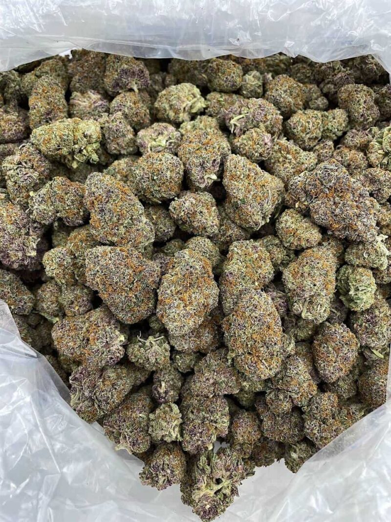 Buy Strawberry Bang Online at Ganja Deals