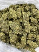 Buy Strawberry Thunder Online at Ganja Deals