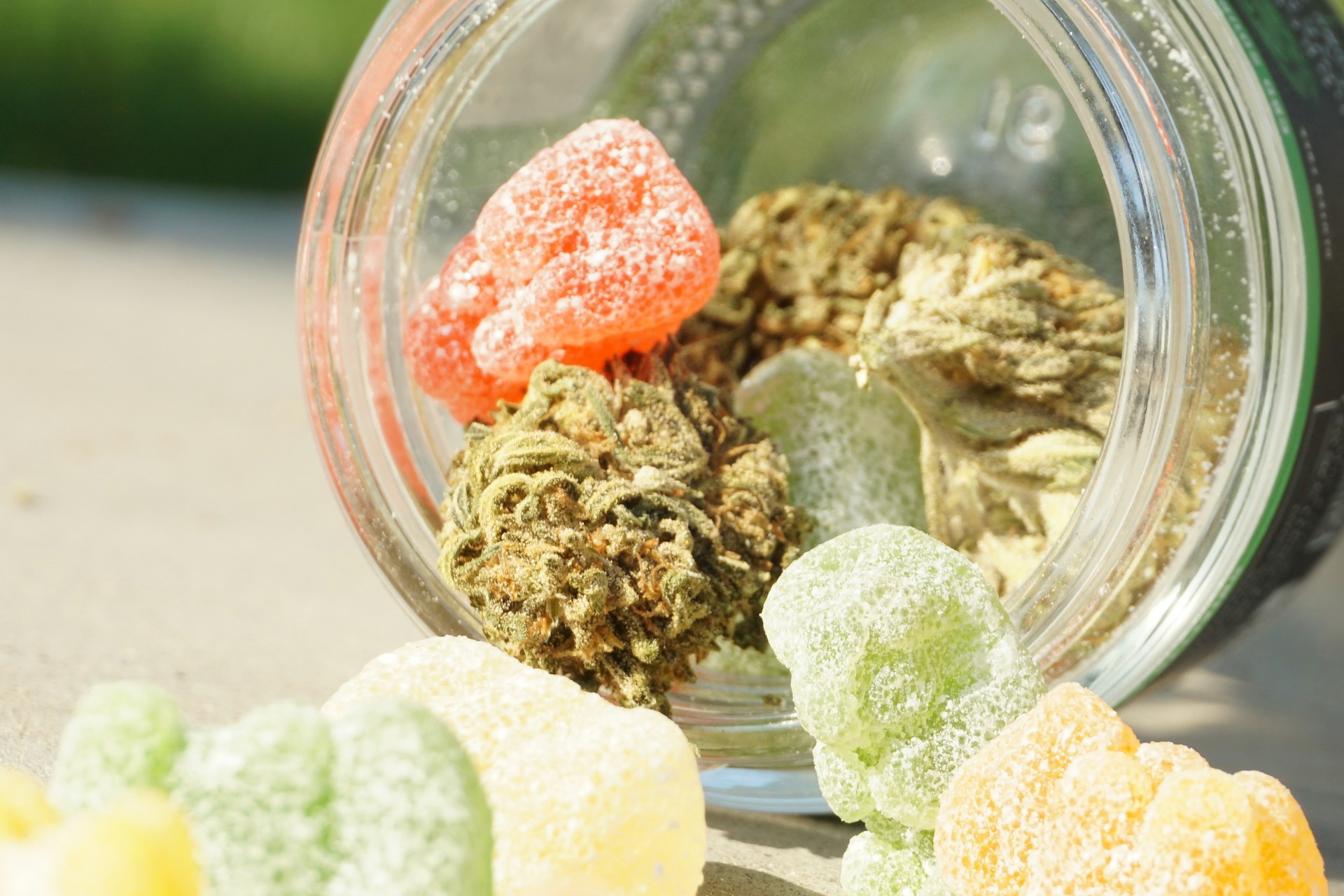 cannabis-edibles-buy-online