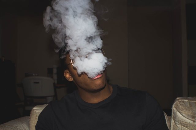 buy-cannabis-vapes-online-carts-and-dispos